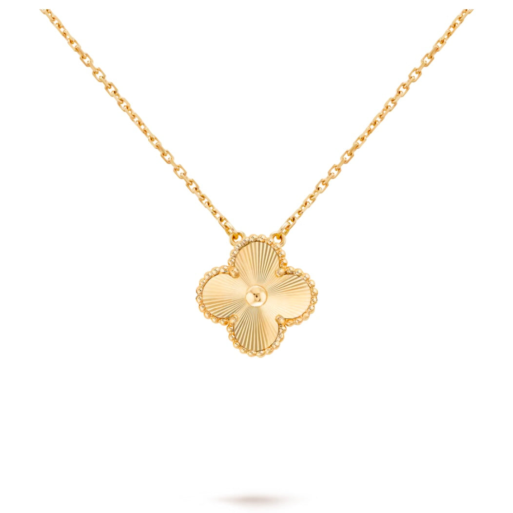 Vintage Clover Necklace - SOLID YG