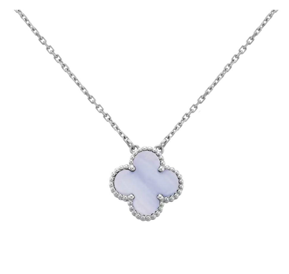 Vintage Clover Necklace - Chalcedony